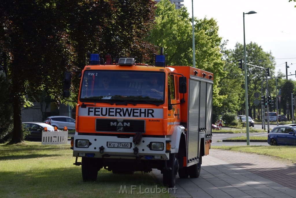 Schiff 1 Koeln in Hoehe der Koelner Zoobruecke P078.JPG - Miklos Laubert